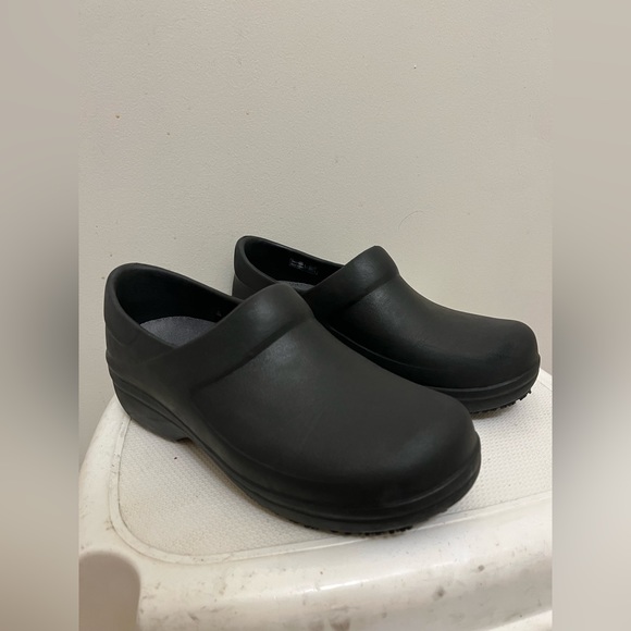 Crocs Neria Pro ll Clogs - Picture 4 of 6